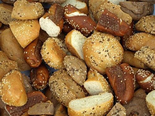 pains "data-id =" 1628 "style =" width: 100%; "width =" 500 "height =" 375 "srcset =" https://www.ketovale.com/wp-content/uploads/2017/07 /breads.jpg 500w, https://www.ketovale.com/wp-content/uploads/2017/07/breads-150x113.jpg 150w, https://www.ketovale.com/wp-content/uploads/2017 /07/breads-300x225.jpg 300w, https://www.ketovale.com/wp-content/uploads/2017/07/breads-65x49.jpg 65w, https://www.ketovale.com/wp-content /uploads/2017/07/breads-220x165.jpg 220w, https://www.ketovale.com/wp-content/uploads/2017/07/breads-133x100.jpg 133w, https://www.ketovale.com /wp-content/uploads/2017/07/breads-358x269.jpg 358w, https://www.ketovale.com/wp-content/uploads/2017/07/breads-120x90.jpg 120w "data-parzy-tailles = "(max-width: 500px) 100vw, 500px" src = "https://www.ketovale.com/wp-content/uploads/2017/07/breads.jpg" /><noscript><img class= breads