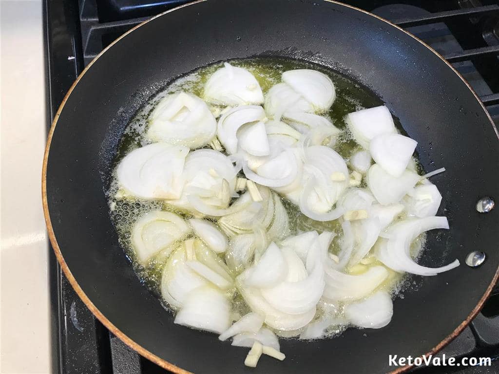 Frying onion