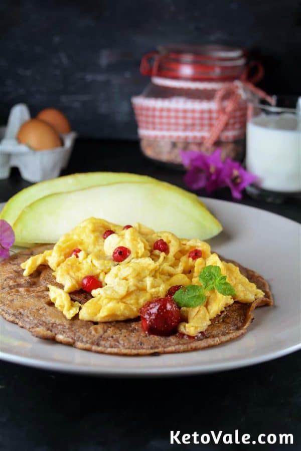 Scrambled Eggs with Cranberries For Breakfast Keto Vale