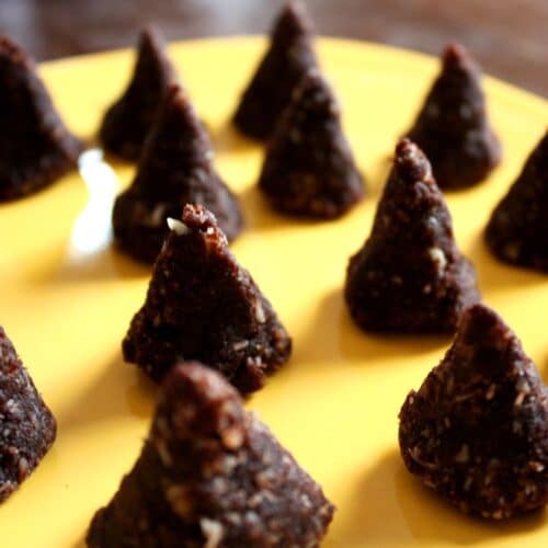 Keto Peanut Butter Cream Cheese Fat Bombs with Cocoa and Coconut KetoVale