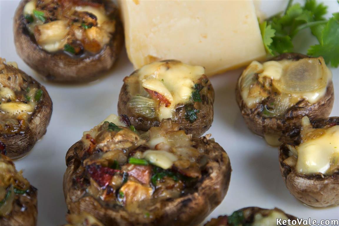 Keto Stuffed Mushrooms with Bacon and Cheese Low Carb Recipe | KetoVale