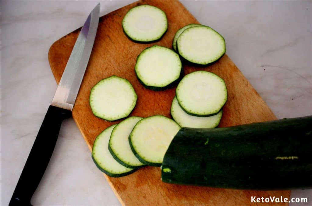 cutting zucchini