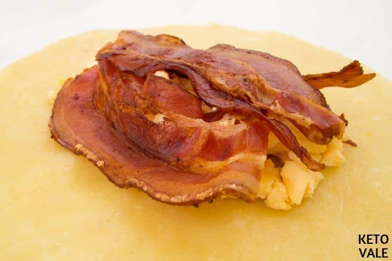 egg bacon in the filling