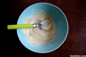 mixing mayonnaise mustard