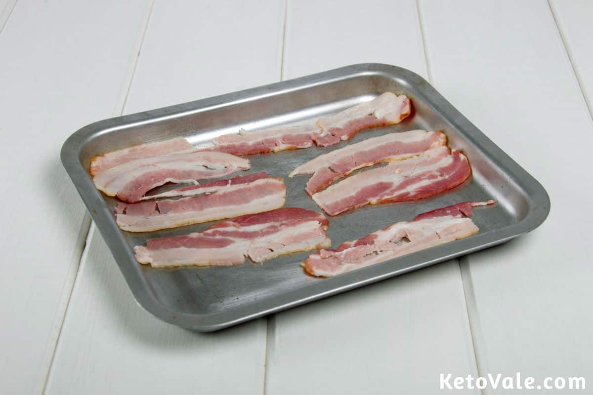 Roasting bacon slices