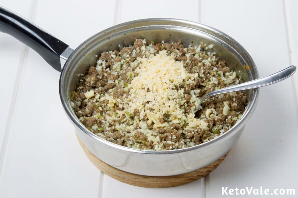 Saute ground beef with onion leek