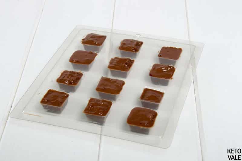 add chocolate orange mix to mold