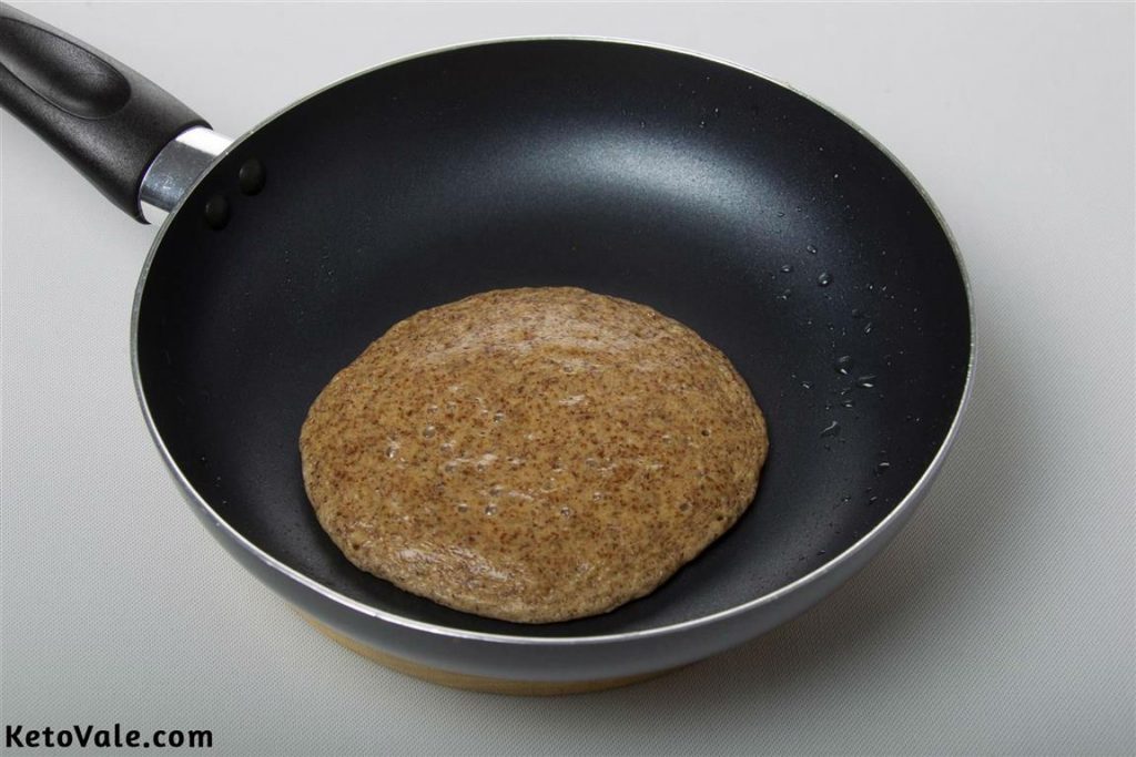 Frying pancakes in oil