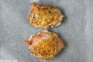 Bake chicken thighs in oven