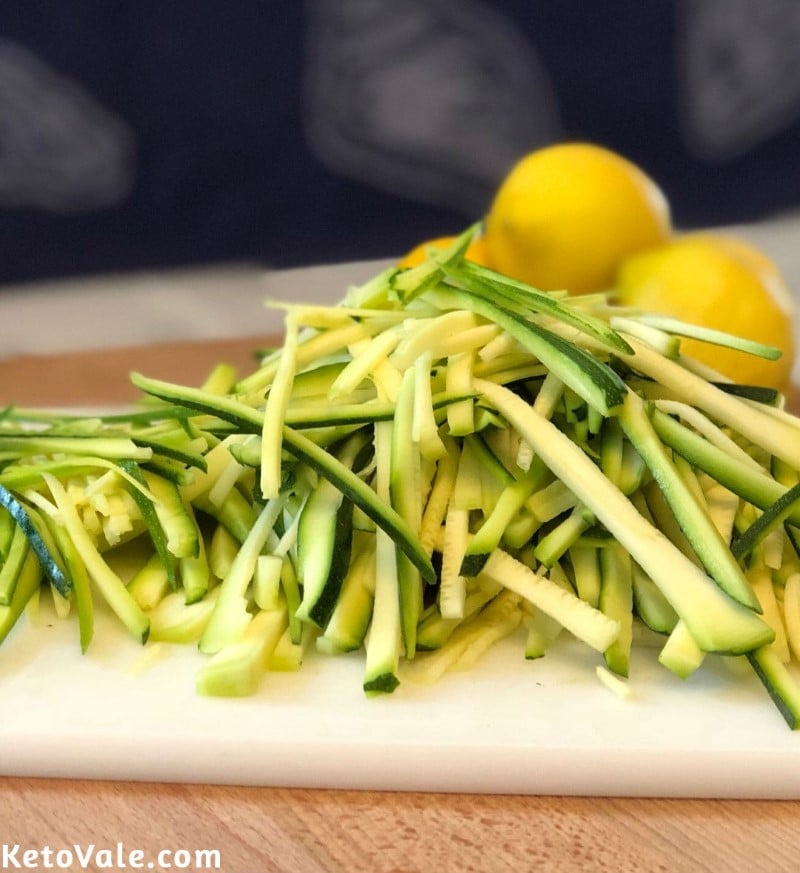 Cut zucchini into noodles shape