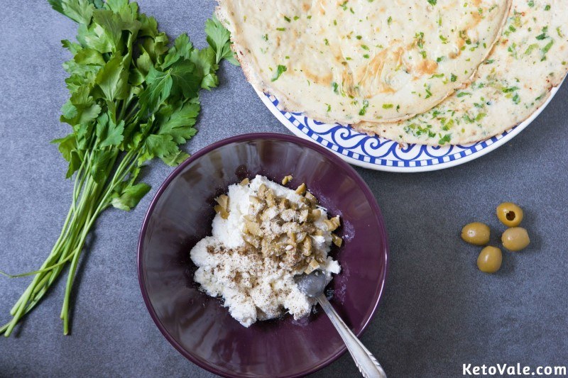 Mix ricotta, Parmesan and chopped olives