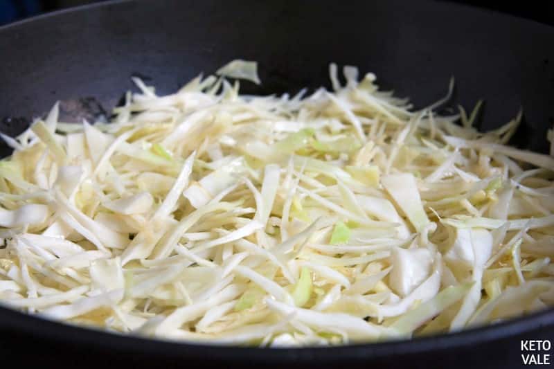 fry cabbage in butter