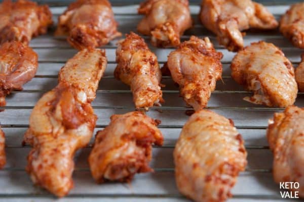 Spicy Dry Rub Baked Chicken Wings Low Carb Recipe | Keto Vale