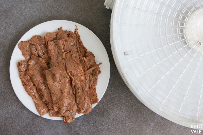 marinate beef jerky