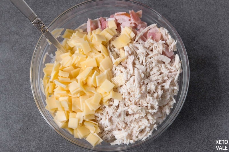 add chicken gouda cheese ham