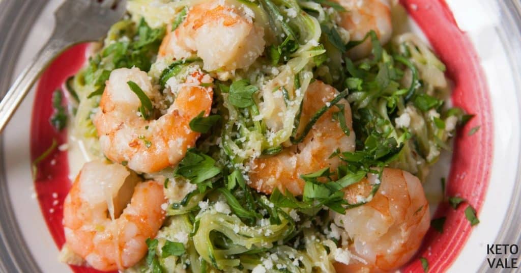 zucchini shrimp alfredo