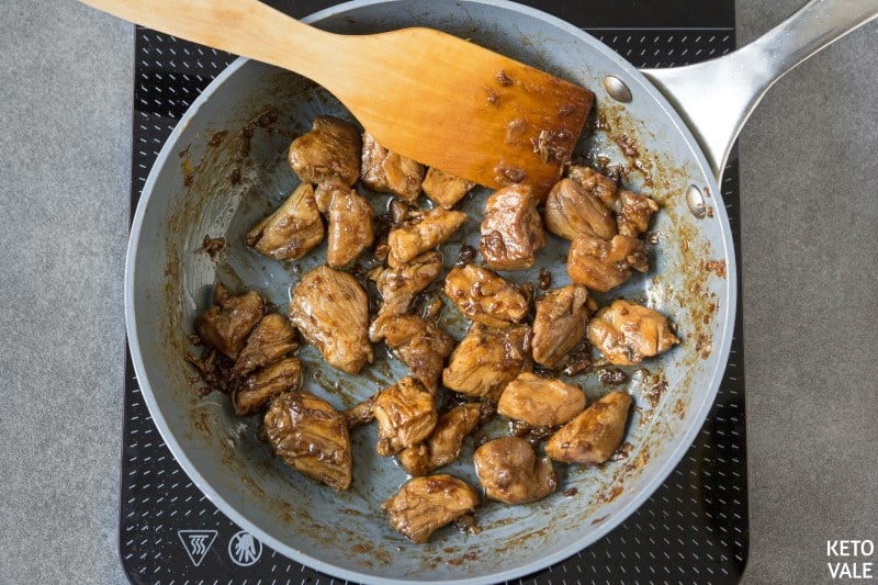 add coconut aminos to chicken thigh