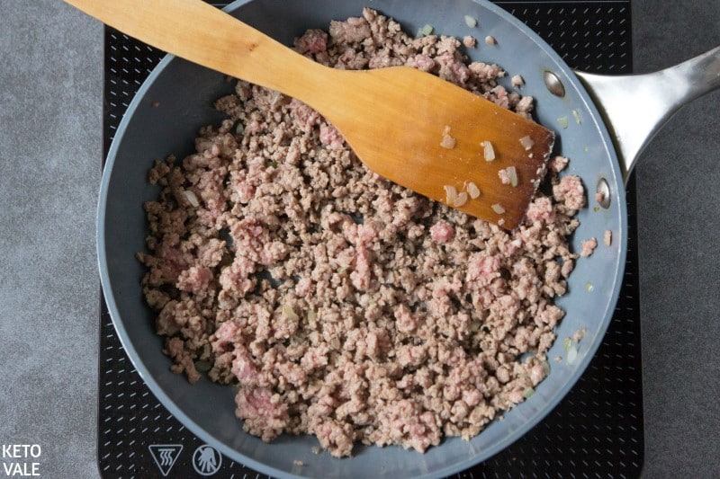 sauteed beef with shallot