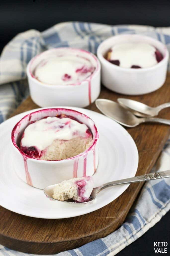 low carb ricotta raspberry pudding