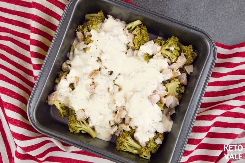 top casserole pan with ingredients