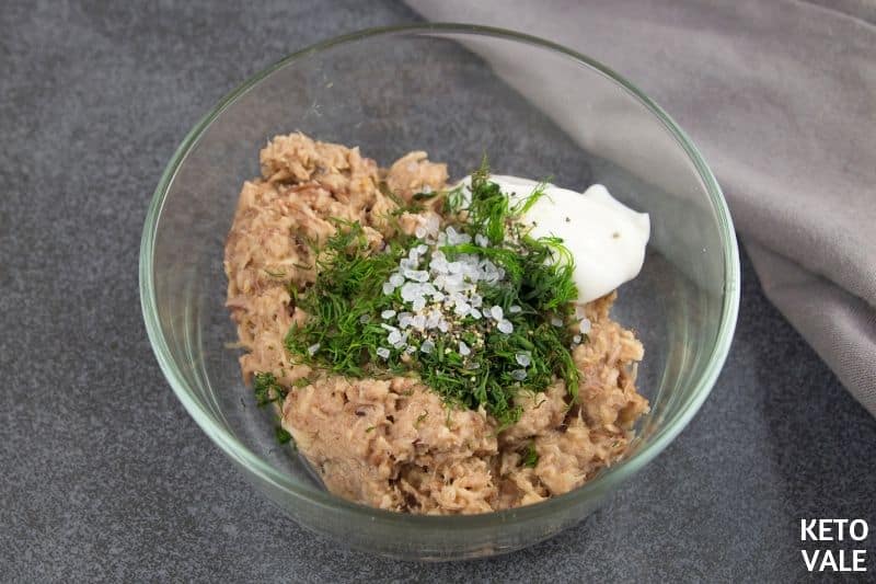 tuna mayo dill and lemon juice