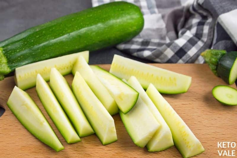 cut zucchini into stripes