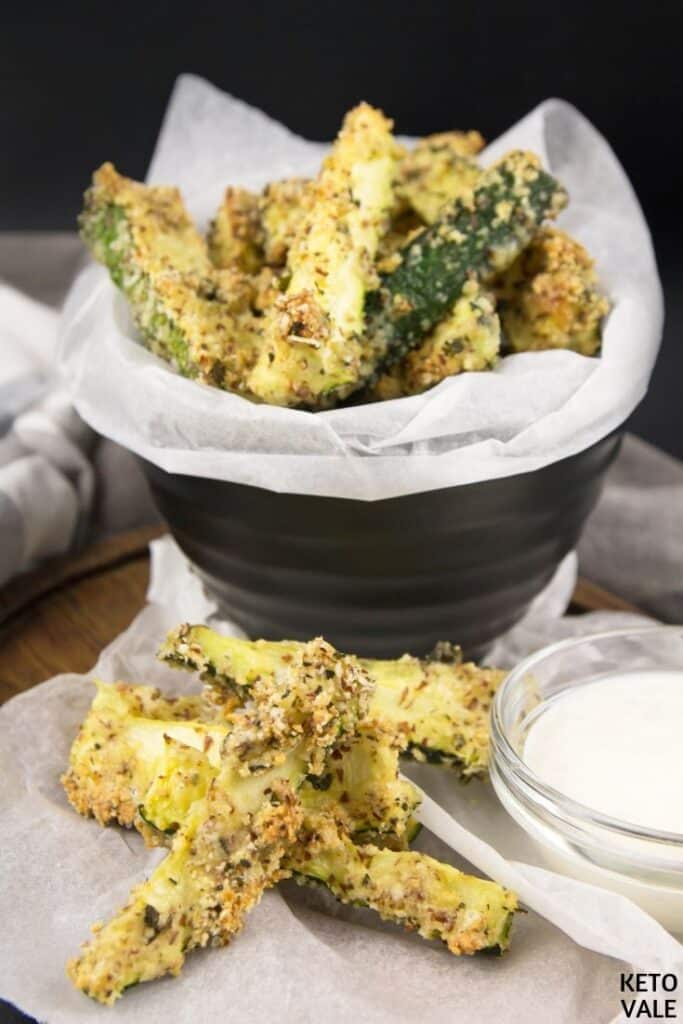 keto parmesan zucchini fries