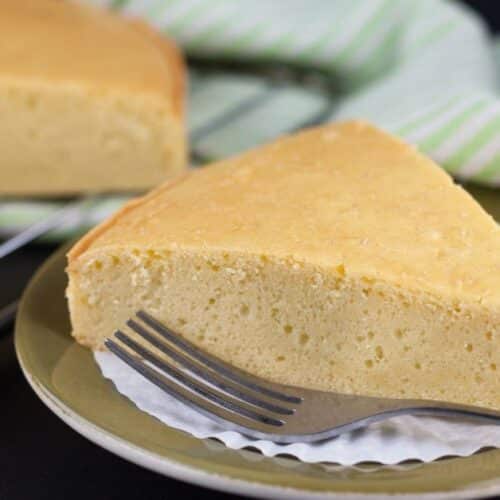 keto-sponge-cake-with-coconut-flour-ketovale