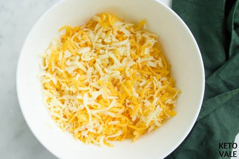 mix shredded cheddar mozzarella