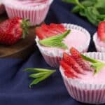 yogurt strawberry cupcakes