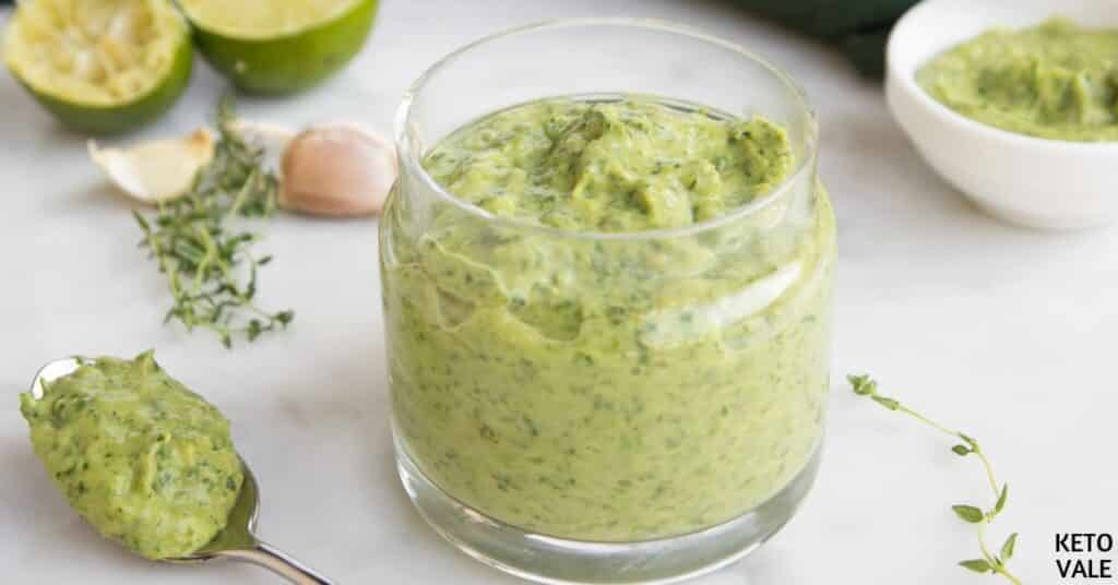 avocado spinach salad dressing