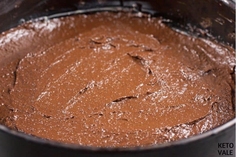 bake chocolate layer