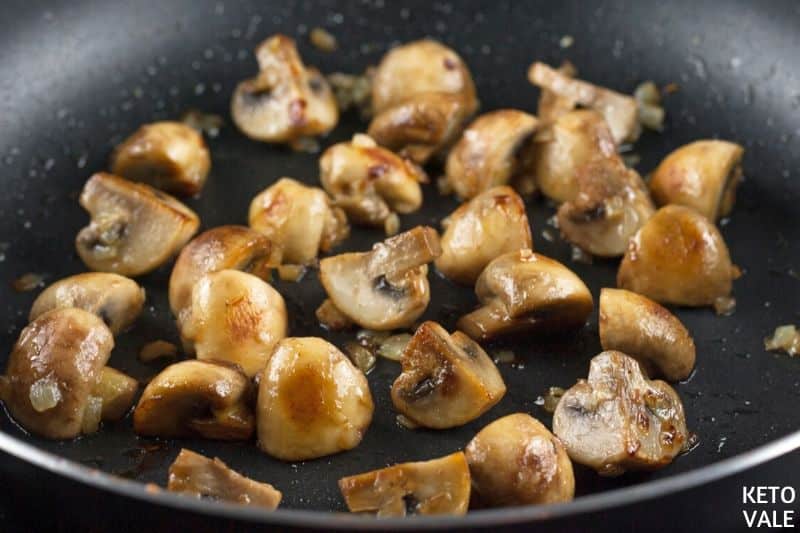 cook mushrooms onions garlic