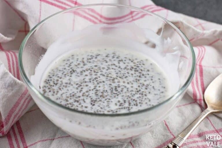 Easy Keto Granola Chia Seeds Yogurt Low Carb Recipe KetoVale