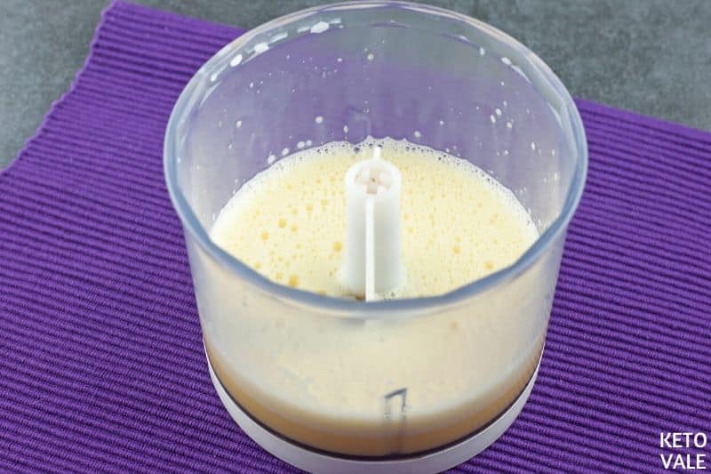 blend eggs heavy cream