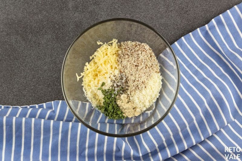 combine cheddar parmesan flour parsley