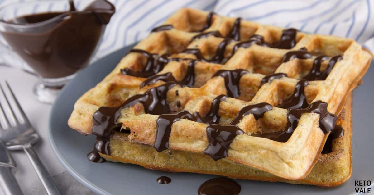 Keto Chaffles Low Carb Waffles Recipe Only 1 Net Carb KetoVale