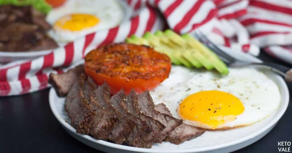 steak and eggs breakfast