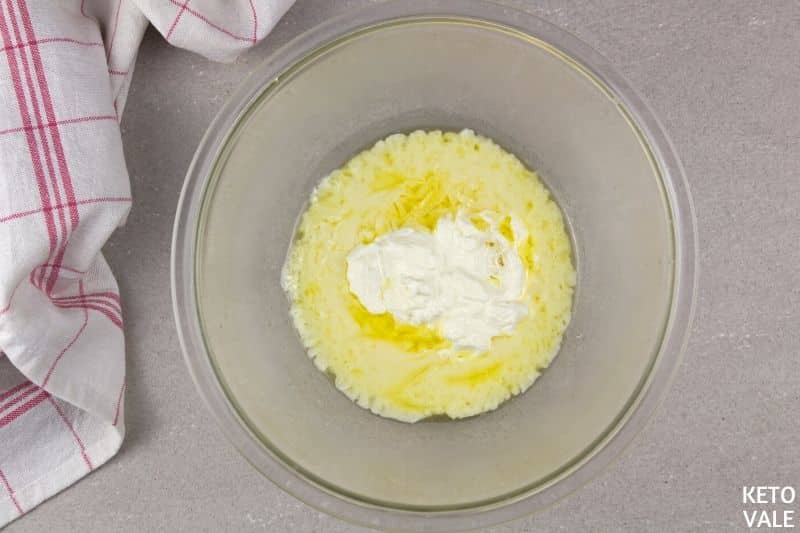 microwave cream cheese mozzarella
