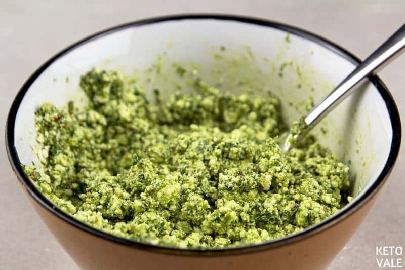 mix ricotta spinach pesto