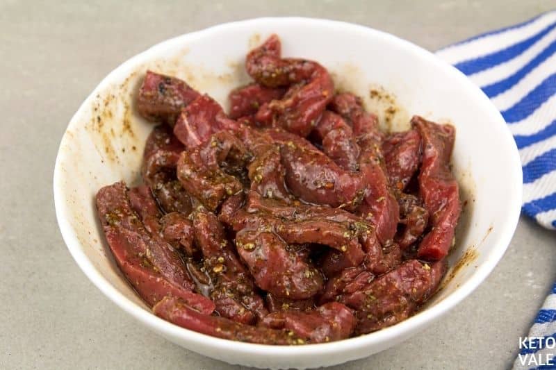 marinate beef with spices