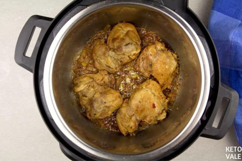 cook chicken adobo instant pot