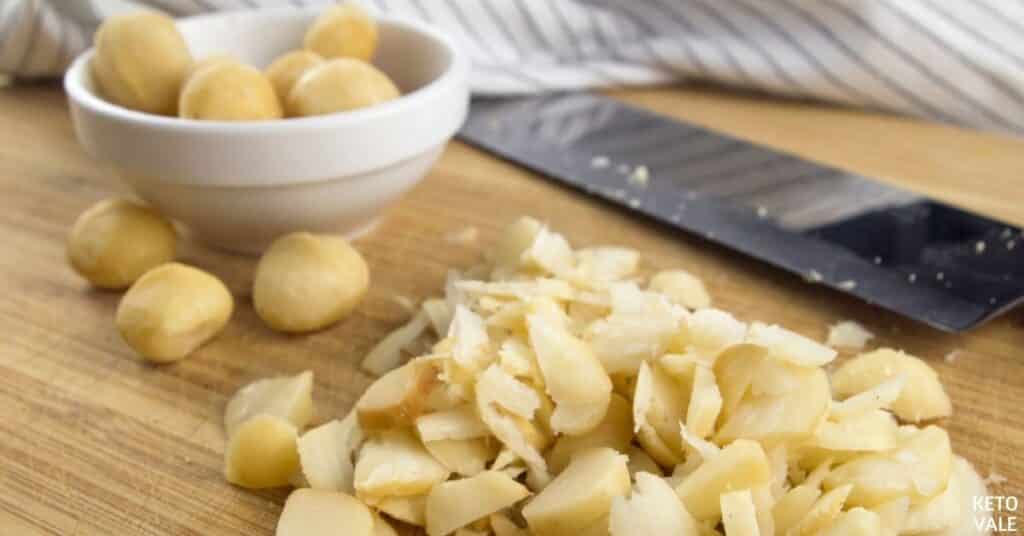 macadamia nuts keto