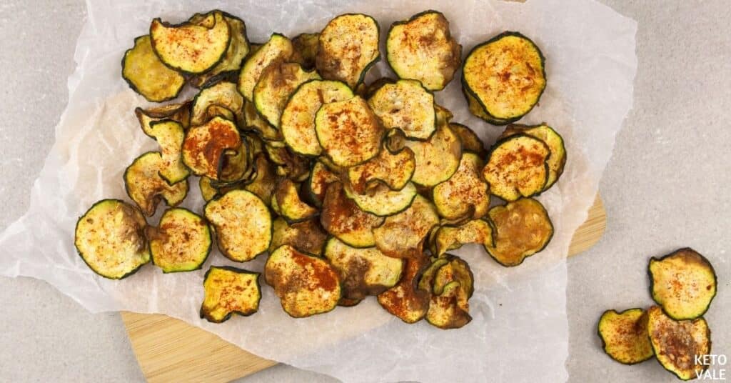 Air fryer zucchini deals chips keto
