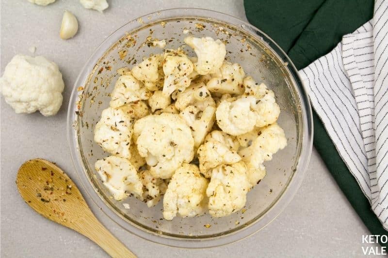 season cauliflower florets