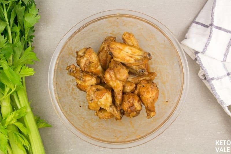 coat chicken wings hot sauce