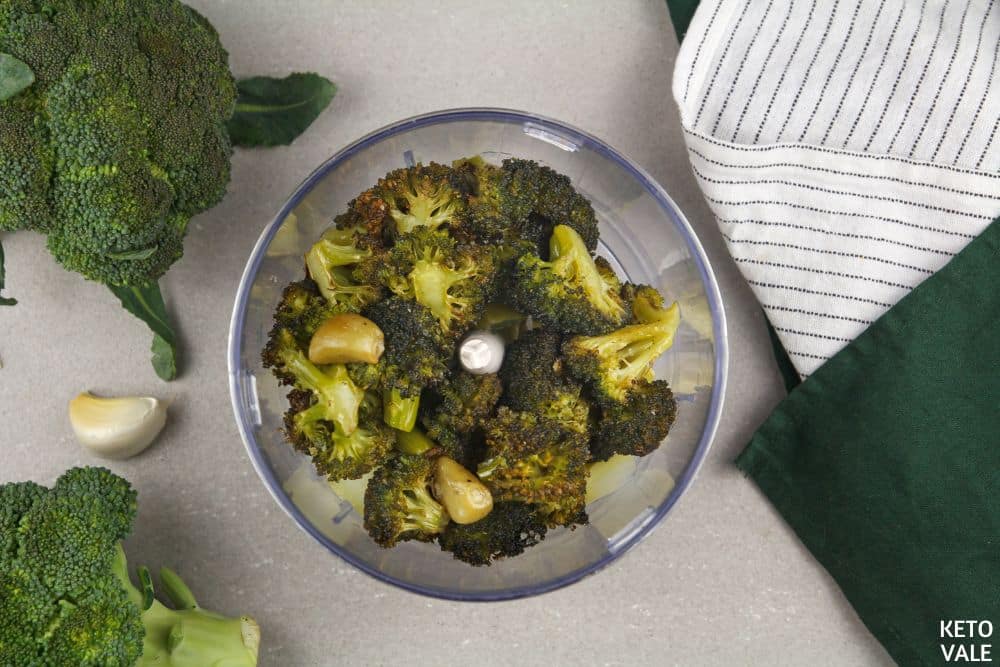 roast broccoli and garlic