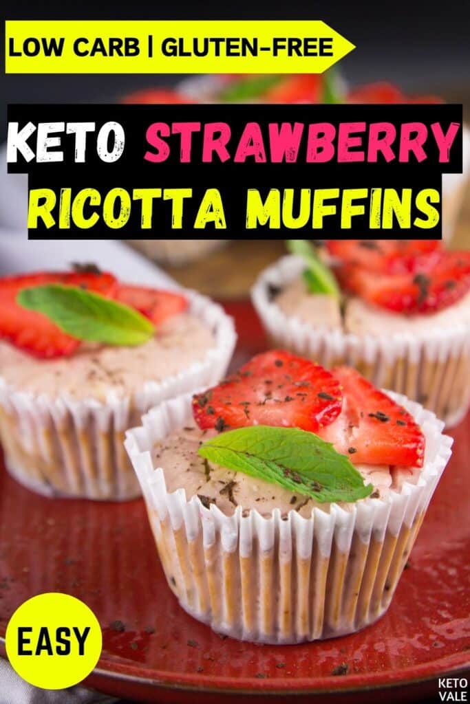 keto strawberry muffins